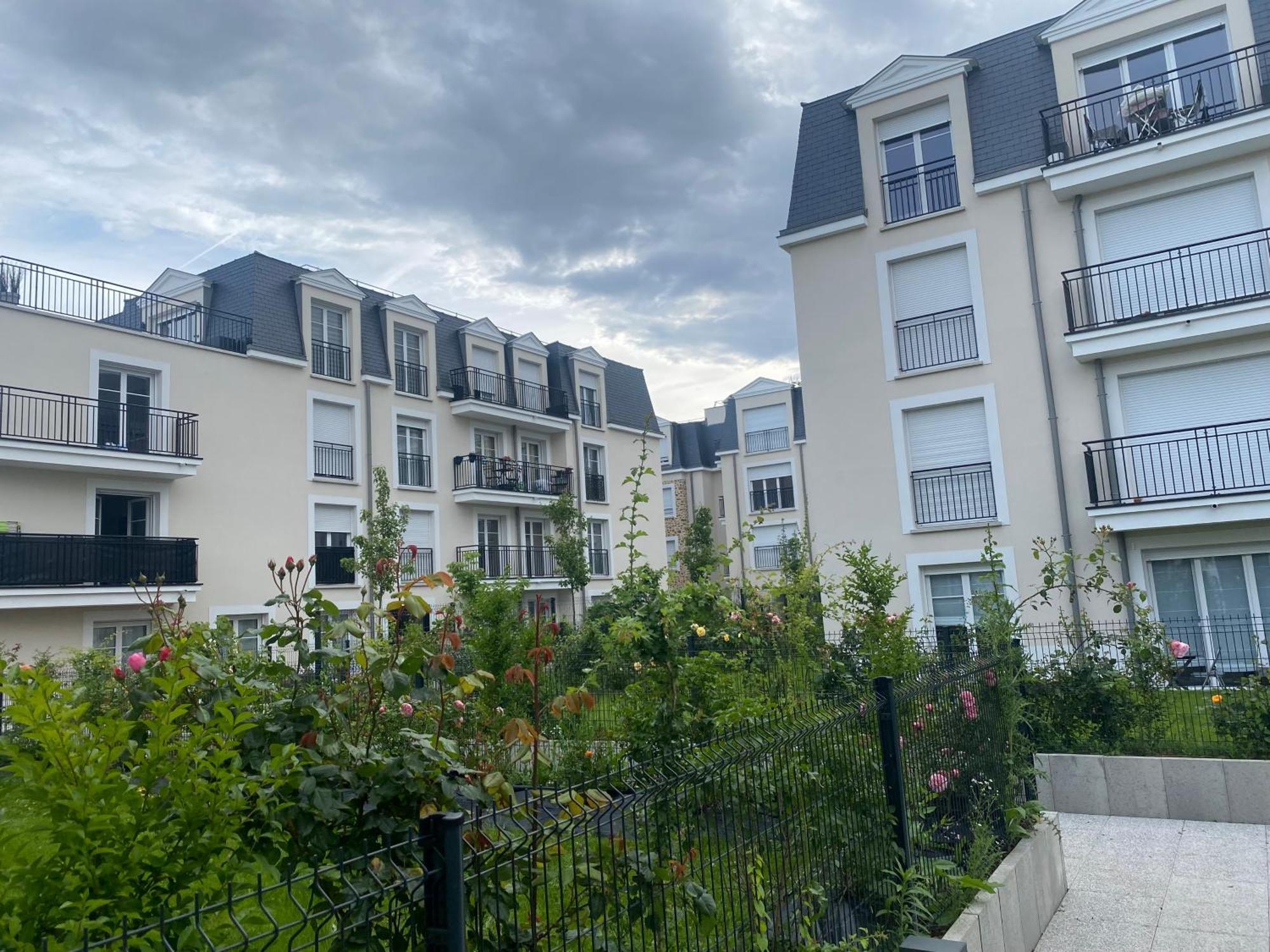 Apartamento Le Chic De Villiers Sur Marne Exterior foto