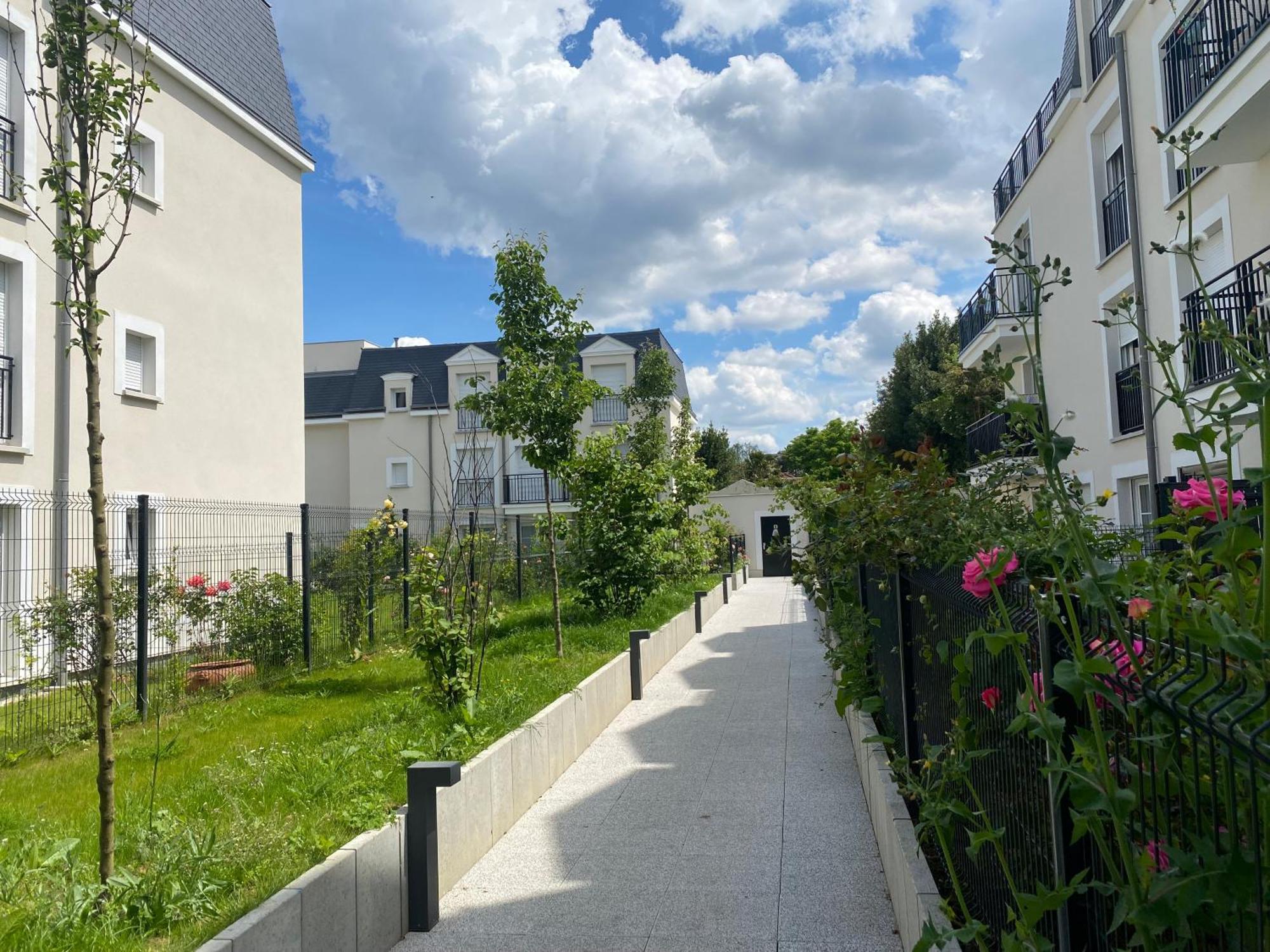 Apartamento Le Chic De Villiers Sur Marne Exterior foto